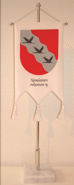 Sukuseuran standaari pienoissalkoineen